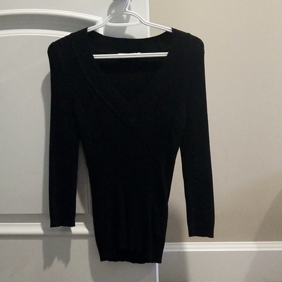 Ricki's sweater - Picture 3 of 3